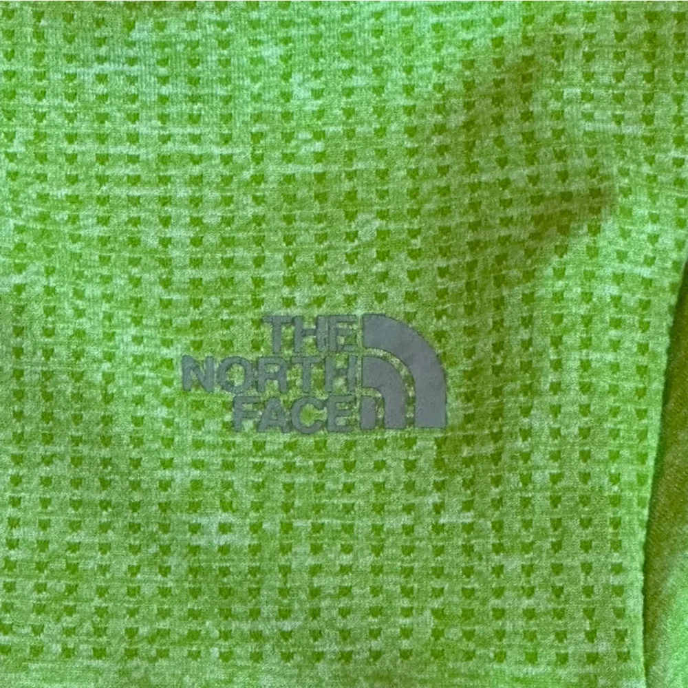 The North Face Polo Men’s Medium Lime Green Stretchy‎ Nylon Blend Performance